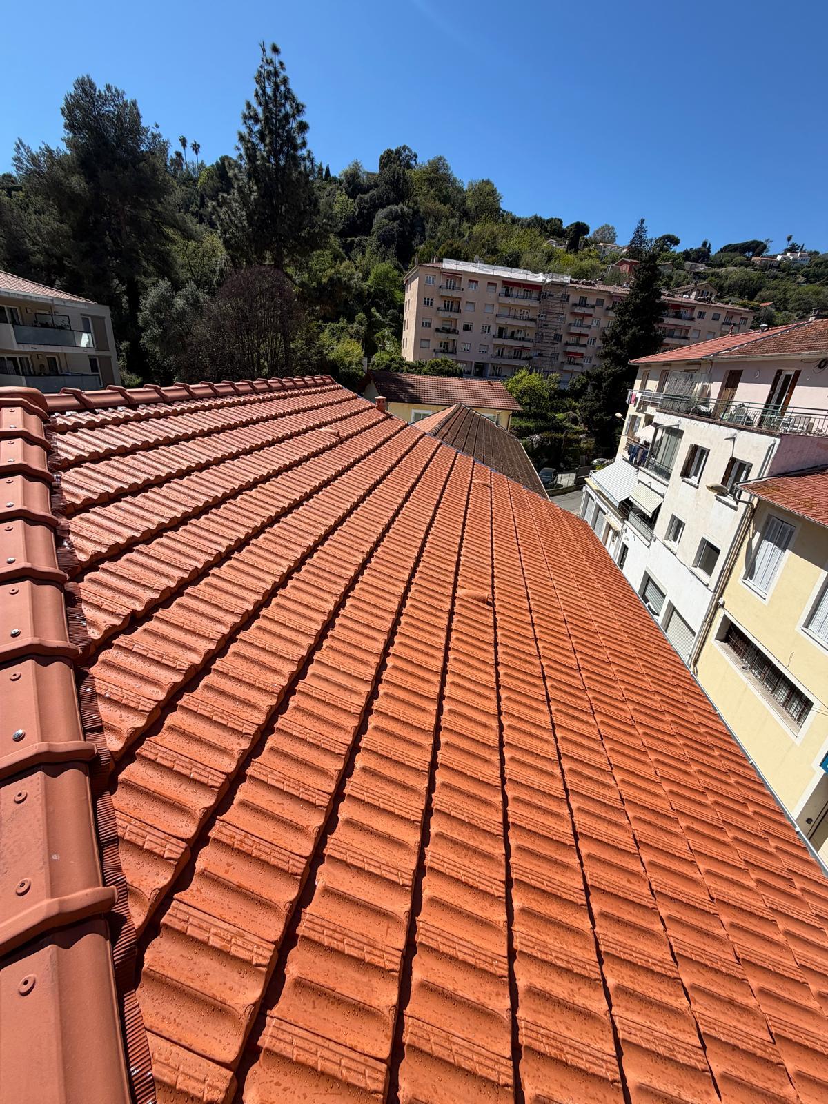 Lineazur Couverture – Couvreur – Zingueur – Charpentier – Alpes-Maritimes – 13
